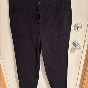 Mac and Me Classic Black Women's Jeans